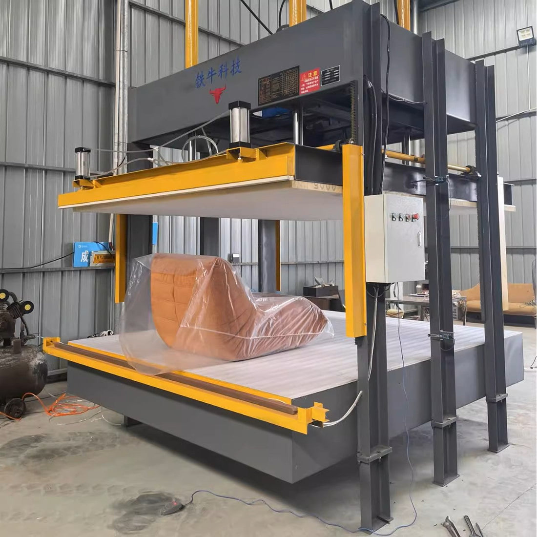 What Is a Boneless Couch? How These Foam-Based Sofas Are Built and Why They’re So Popular